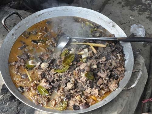 Thắng cố ngựa Bắc Hà 