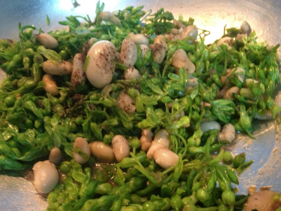 Kê Gà Đông Tảo xào hoa thiên lý