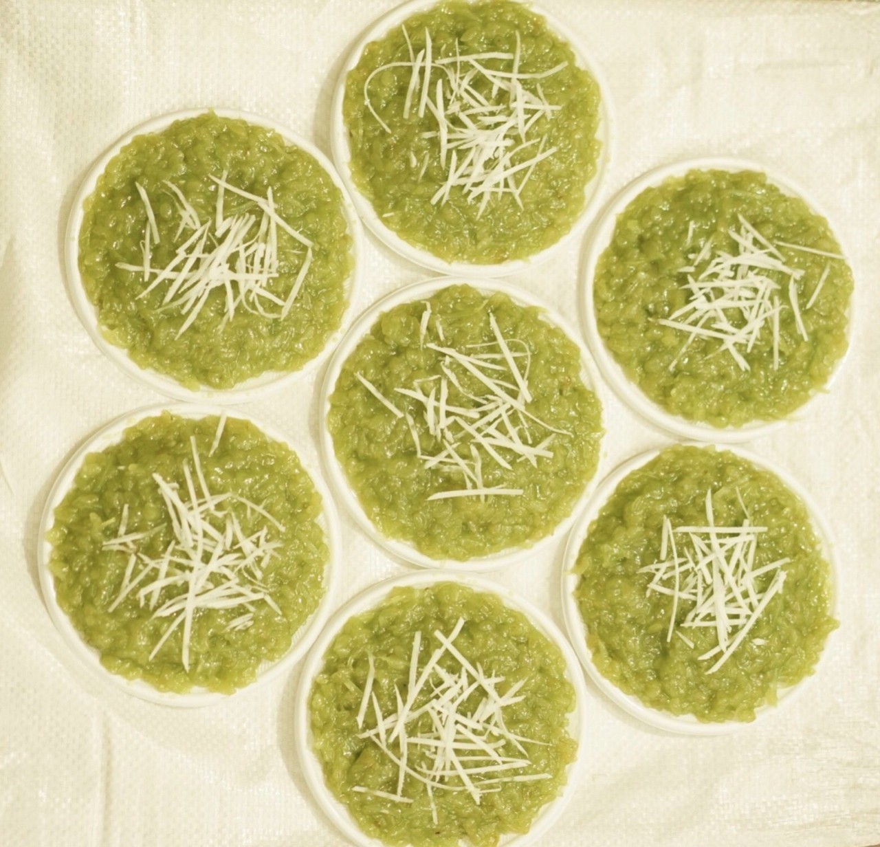 Cốm xào truyền thống- món quà Thu Hà Nội