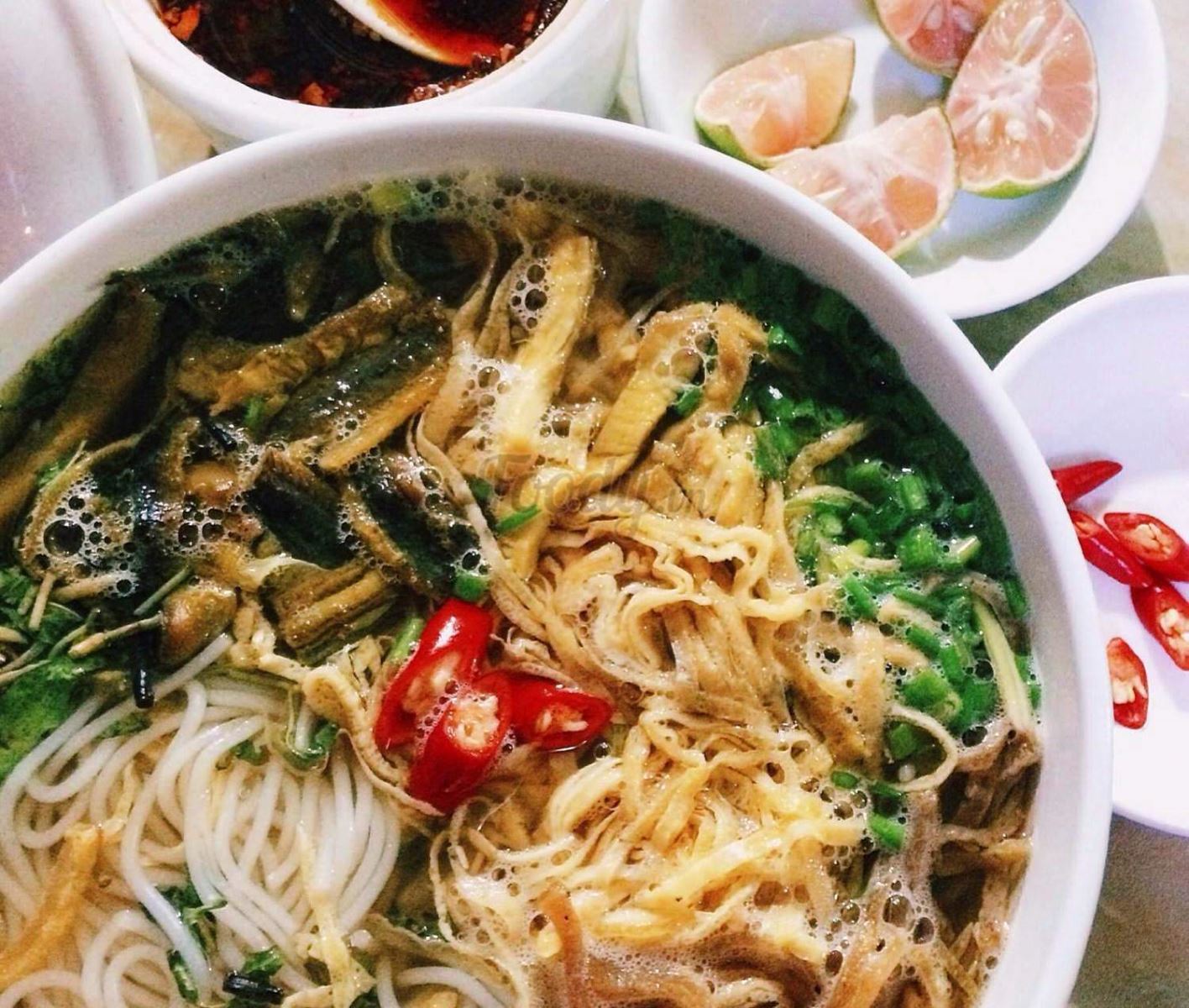 Bún thang lươn - Đặc sản Hưng Yên