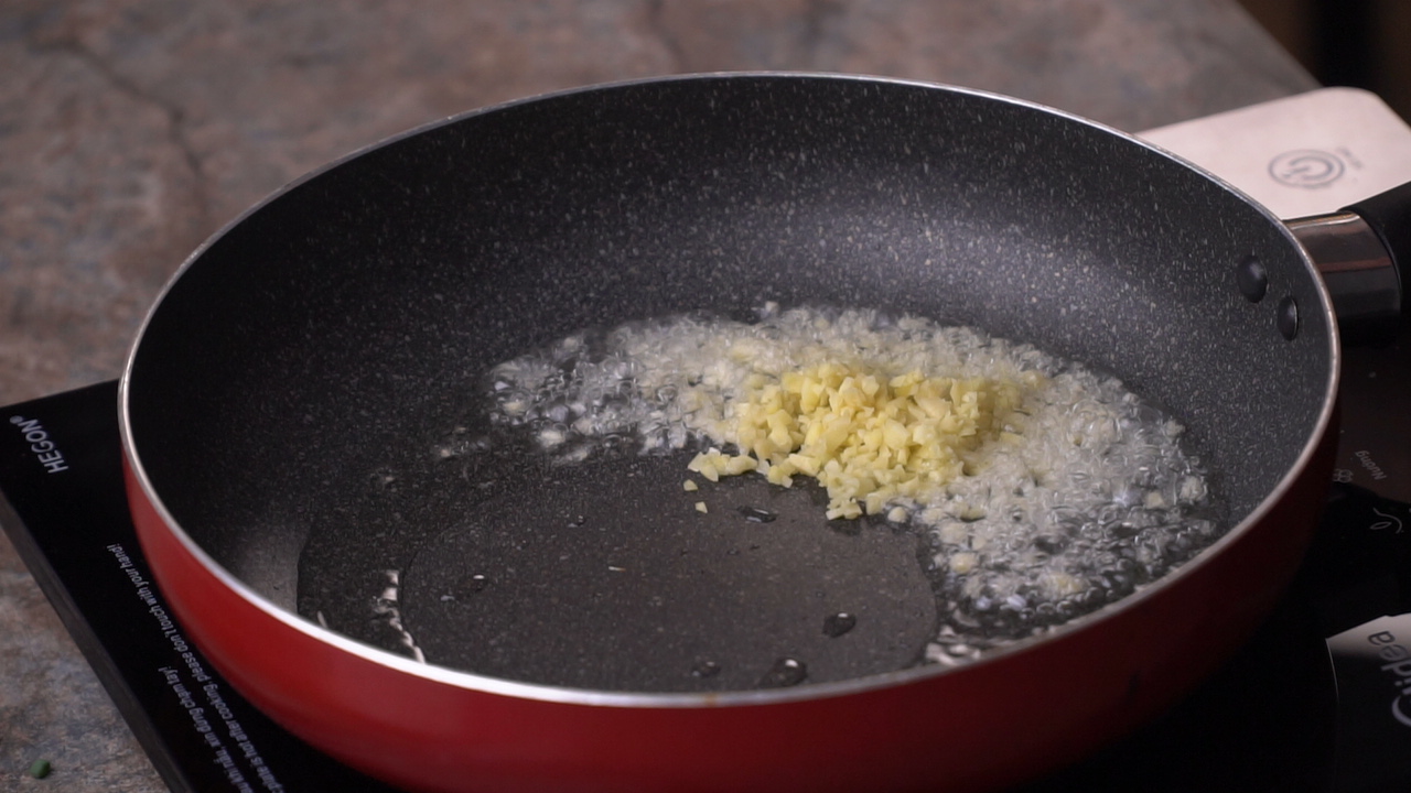 Cách làm nước chấm nem lụi đậm đà