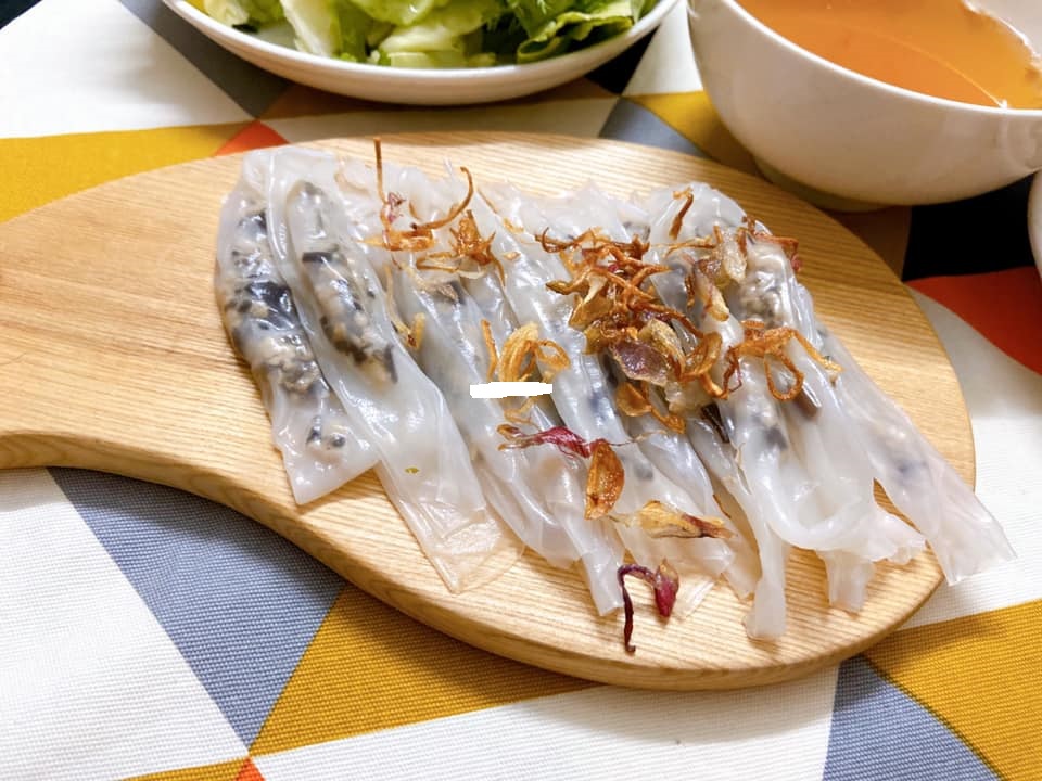Cách làm bánh cuốn bằng bánh đa nem